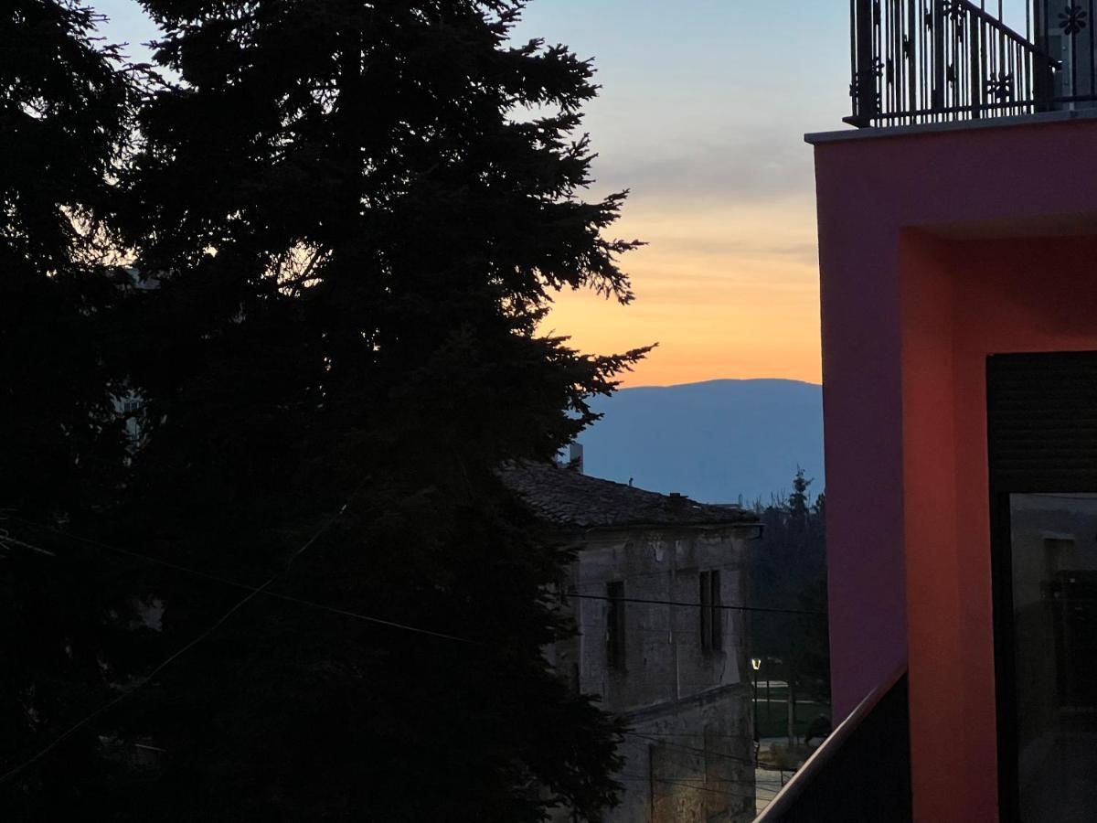 Alma Rose Apartment Korça Exteriör bild