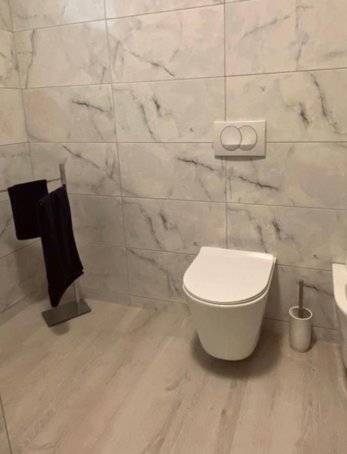 Alma Rose Apartment Korça Exteriör bild