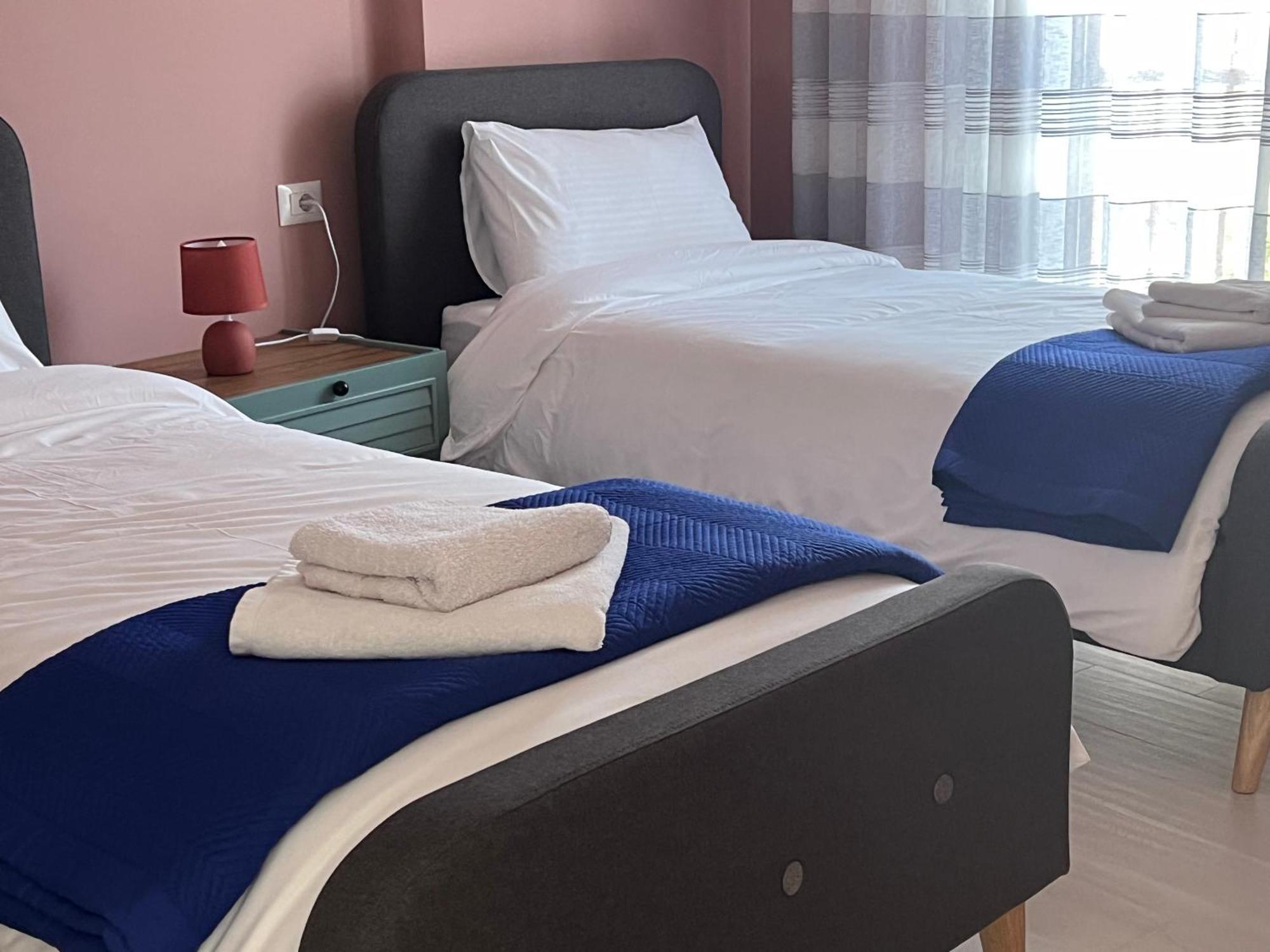Alma Rose Apartment Korça Exteriör bild